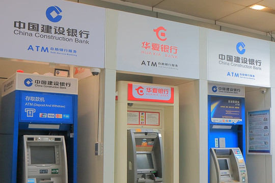 Nhà hoạt động Hồng Kông kêu gọi chính quyền Biden loại bỏ máy ATM Trung Quốc, tăng áp lực