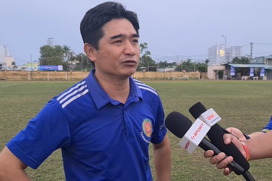 VIDEO: HLV đội U.21 CAND nói gì khi để thua U.21 Đồng Tháp?