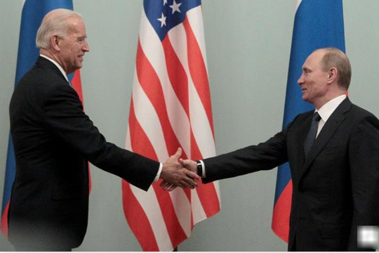 Ông Putin chúc mừng Biden đắc cử, hy vọng Nga và Mỹ hợp tác giải quyết nhiều vấn đề thế giới