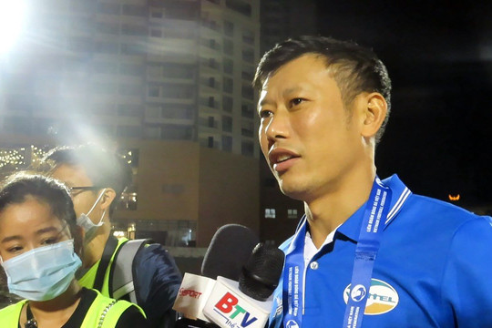 Video HLV Thạch Bảo Khanh, Vua phá lưới chia sẻ về chức vô địch U.21 Quốc gia