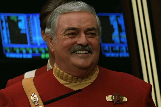 Tro cốt của nam diễn viên “Star Trek” chu du 2,7 tỉ km ngoài vũ trụ 