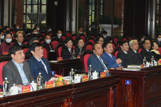 Thủ tướng Nguyễn Xuân Phúc dự Hội nghị Y tế toàn quốc