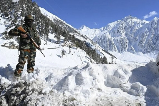 Ấn Độ tạm giữ binh sĩ Trung Quốc tại biên giới tranh chấp