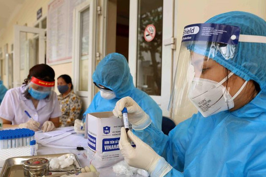 Bộ Y tế tuyển người từ 40-59 tuổi thử nghiệm vắc xin COVID-19 thứ 2 của Việt Nam