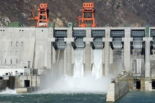 Ấn Độ lo ngại về kế hoạch xây đập trên sông Brahmaputra của Trung Quốc