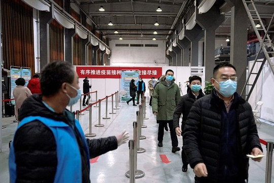 Người dân không tin tưởng, Trung Quốc không đạt mục tiêu tiêm vắc xin COVID-19