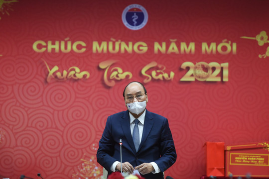 Thủ tướng Nguyễn Xuân Phúc làm việc với Bộ Y tế về tình hình chống dịch ở Hải Dương