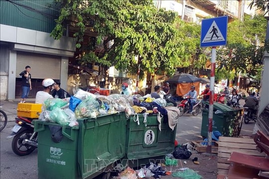 Sẽ bêu tên người vứt rác bừa bãi 