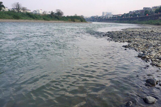 Sau Mekong đến lượt sông Hồng chuyển sang màu xanh, nguyên nhân cùng từ Trung Quốc?