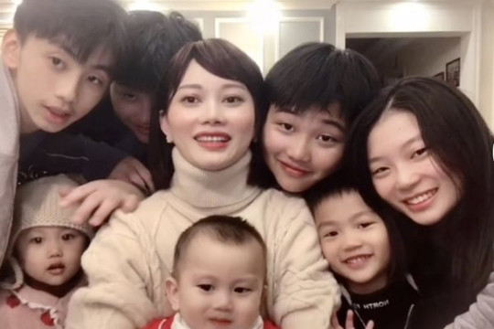 Một phụ nữ Trung Quốc chịu đóng tiền phạt để sinh 7 con