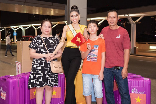 Á hậu Ngọc Thảo mang theo 150kg hành lý tham dự Miss Grand International 2020