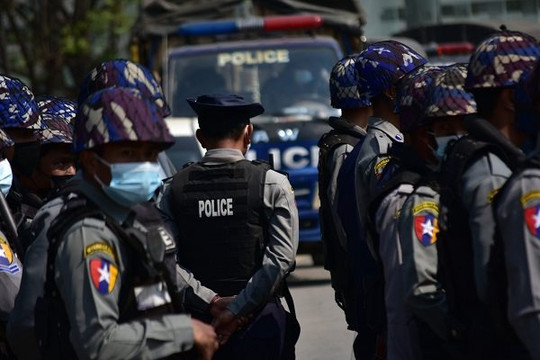 Myanmar đòi Ấn Độ trao trả 8 cảnh sát bỏ trốn do phản đối đàn áp người biểu tình