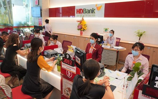 HDBank tăng vốn lưu động, mở rộng gói tín dụng hỗ trợ khách hàng vượt khó thời COVID-19