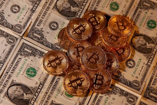 Giá bitcoin vượt ngưỡng 60.000 USD, tỷ phú Mỹ đoán có thể tăng đến 100.000 USD 