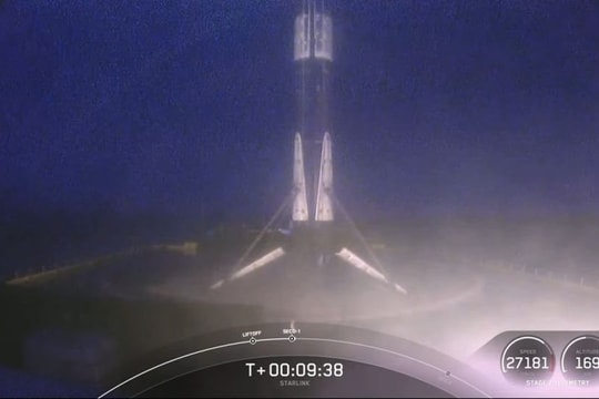 SpaceX lập kỷ lục trong vụ phóng 60 vệ tinh lên quỹ đạo