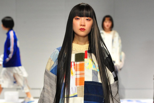 Thời trang Nhật Bản đã làm gì cho môi trường và chống lãng phí?