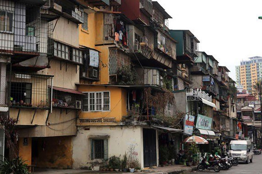 Gần 1.600 chung cư cũ xuống cấp nghiêm trọng, Hà Nội xin cơ chế đặc thù để cải tạo, xây dựng lại