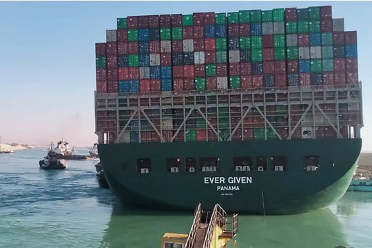 'Siêu tàu Ever Given chắn kênh đào Suez đã trở lại hành trình bình thường'