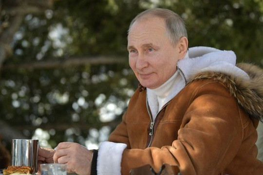 Vượt xa các nam diễn viên, ông Putin được bình chọn là người đàn ông hấp dẫn nhất nước Nga