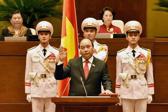 Chủ tịch nước Nguyễn Xuân Phúc: Khó khăn không làm chùn bước chân