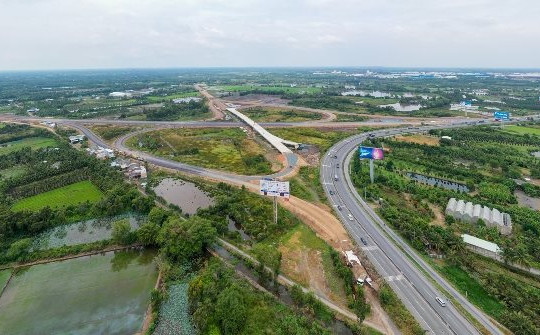 BOT Trung Lương – Mỹ Thuận nói về loại đá gia tải nền đường cao tốc