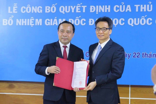 Trao quyết định bổ nhiệm ông Vũ Hải Quân làm Giám đốc Đại học Quốc gia TP.HCM