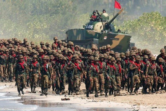 30 binh sĩ Myanmar chết khi đụng độ Lực lượng Phòng vệ Chinland, lãnh đạo biểu tình bị kết tội giết người