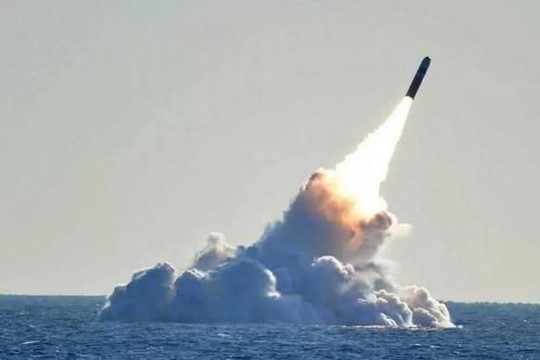 Tàu ngầm mới của Trung Quốc mang tên lửa có tầm bắn tới Mỹ