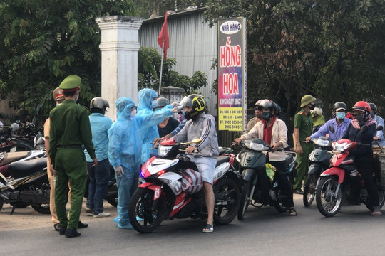 Video: Quảng Nam siết chặt kiểm tra y tế người đến từ Đà Nẵng