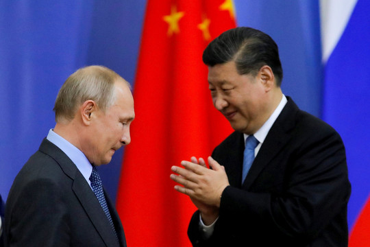 Đại sứ Nga ở Anh: G7 chơi 'trò nguy hiểm' khi đẩy Nga về phía Trung Quốc