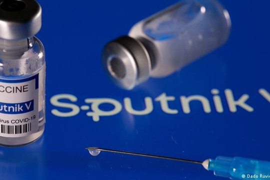 Đã tiêm đủ 2 liều vắc xin Sputnik V dù mắc COVID-19 cũng không lây cho người khác