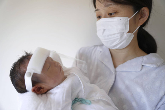 Năm qua, Nhật Bản có số lượng trẻ sơ sinh thấp kỷ lục