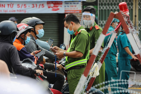 Nhờ khai báo y tế, quận Gò Vấp phát hiện hơn 3.400 người có nguy cơ nhiễm COVID-19