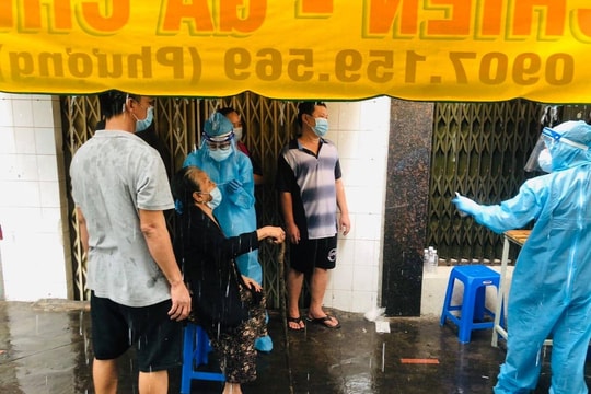 Ngày 15.6, TP.HCM ghi nhận thêm 90 ca COVID-19 