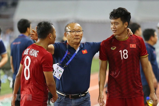Kuwait ra chiêu kỳ lạ, mang lợi thế đi tiếp bất ngờ cho đội tuyển Việt Nam