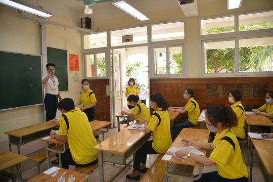 Hà Nội công bố điểm chuẩn lớp 10 vào các trường chuyên năm học 2021-2022