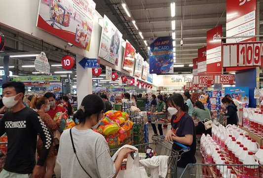 An Giang - Đồng Tháp: Hay tin giãn cách xã hội, người dân đổ xô đi mua nhu yếu phẩm