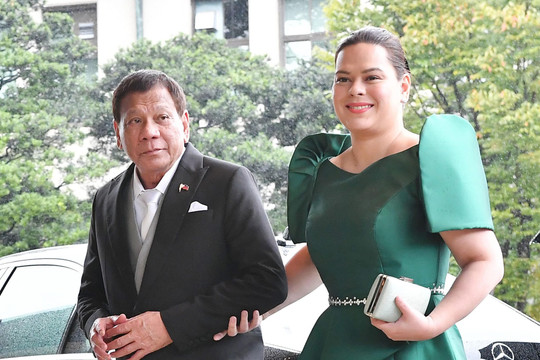 Con gái là ứng viên Tổng thống Philippines số 1, ông Duterte dẫn đầu cuộc thăm dò trở thành Phó tổng thống