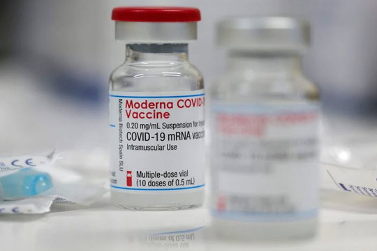 Hàn Quốc vật lộn tìm vắc xin khi 6,17 triệu người đăng ký tiêm trong tuần, phải dùng Pfizer thay cho Moderna