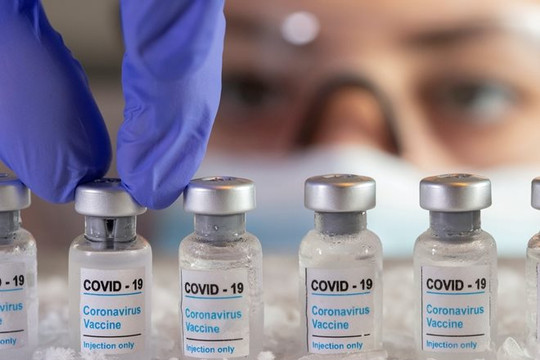 Sau Anh và Romania, thêm một nước châu Âu tặng Việt Nam hàng trăm ngàn liều vắc xin COVID-19