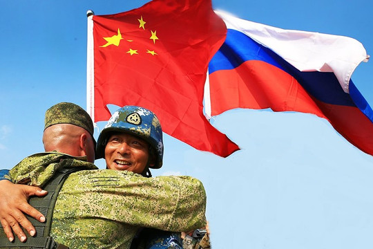 Trung Quốc đánh tiếng rủ Nga đối phó với tiền đồn của NATO ở Baltic