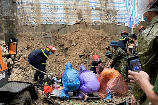Hạ Long: Sạt lở đất vùi lấp 4 người, 3 người thiệt mạng