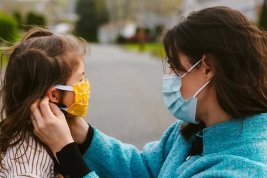 Nguy cơ từ biến thể Delta đối với trẻ em