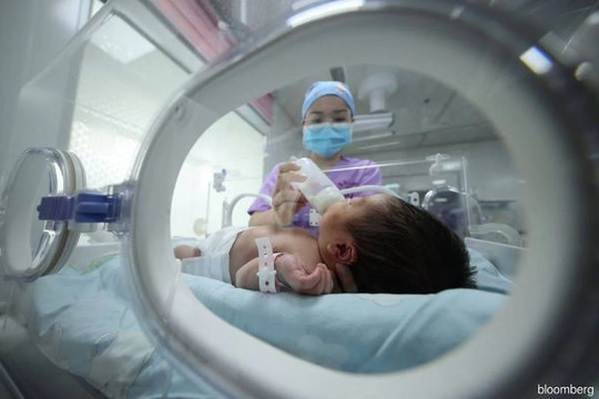 Trung Quốc: Dự báo số trẻ em ra đời năm nay giảm kỷ lục