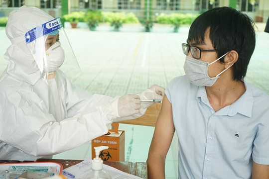 TP.HCM: Tất cả quận huyện đều đạt trên 50% người dân tiêm vắc xin phòng COVID-19