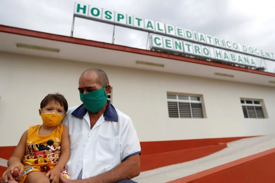 Cuba thành nước đầu tiên tiêm vắc xin COVID-19 cho trẻ em từ 2 tuổi 