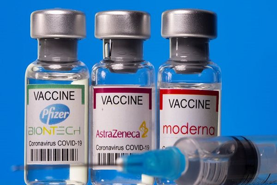 Bộ Y tế lên tiếng về việc tiêm trộn 2 loại vắc xin phòng COVID-19 khác nhau