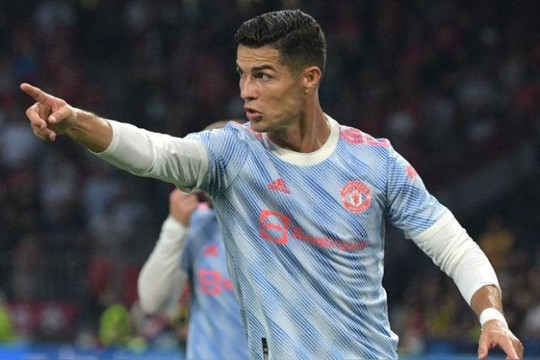 6 điểm nhấn trận West Ham - Man United: Ronaldo gặp đối thủ khó chịu, Sancho dự bị?
