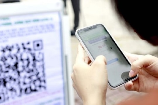 Thủ tướng: Một app duy nhất cho nhân dân, ai có app xanh được đi, ai app đỏ ở nhà