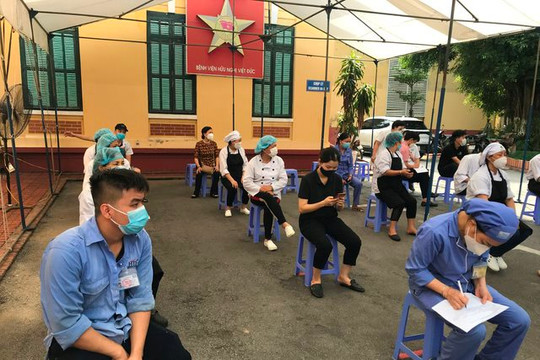 Tìm địa điểm để giãn cách người nhà bệnh nhân và nơi lưu trú cho thầy thuốc BV Việt Đức

